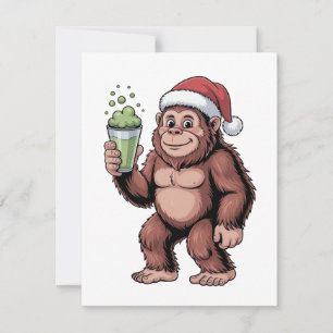 Funny Christmas Bigfoot Holding Matcha Feiertagskarte