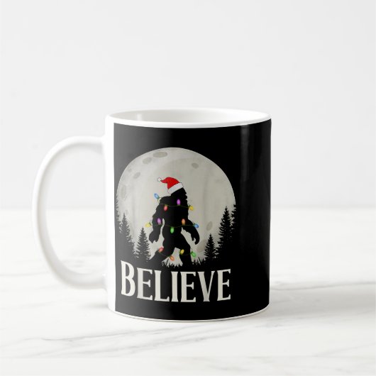 Funny Christmas Bigfoot Santa Hat Moon Sasquatch K Kaffeetasse (Links)