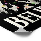 Funny Christmas Bigfoot Santa Hat Moon Sasquatch K Poster (Ecke)