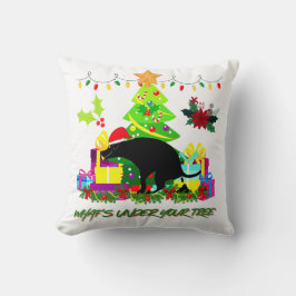 Funny Christmas Dog Pooping Under the Tree Kissen