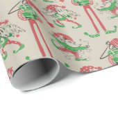 Funny Christmas Elf Gnome Geschenkpapier (Rolleneckpunkt)