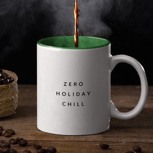 Funny Christmas Holiday Lover Minimale Typografie Zweifarbige Tasse