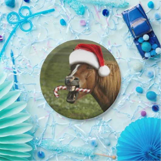 Funny Christmas horse with Santa Smiling Pappteller (Party)