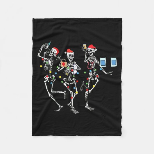 Funny Christmas Nurse Skeleton Nurse Dance Stethos Fleecedecke (Vorderseite)