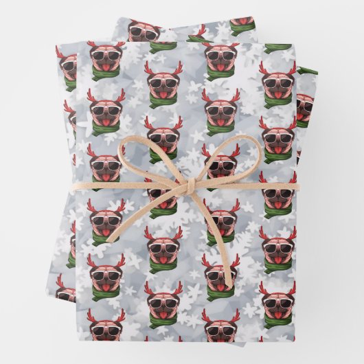 Funny Christmas Rentier Mops mit einem Scarf Geschenkpapier Set (Beispiel)