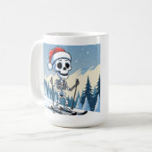 Funny Christmas Skeleton on Skis  Kaffeetasse (Vorderseite Links)