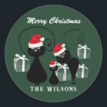 Funny Christmas Weihcat Familienchalkboard Runder Aufkleber<br><div class="desc">Funny Christmas Santa Cartoon Katzenfamilie Chalkboard Design.</div>