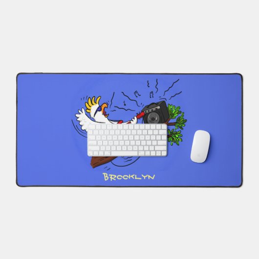 Funny Cockatoo spielt Rockgitarre Cartoon Schreibtischunterlage (Tastatur & Maus)