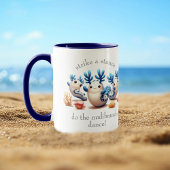 Funny Colorful Dancing Nudibranchs und Korallen Tasse