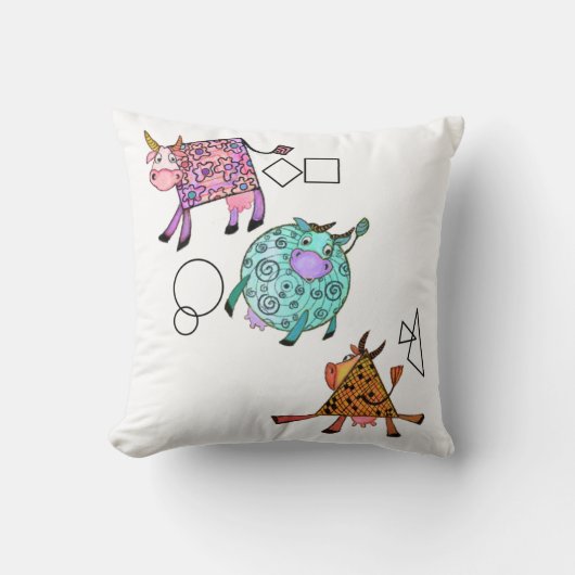 Funny Colorful Geometric Cows Throw Kissen (Vorderseite)