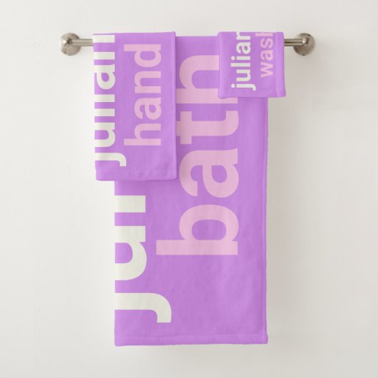 Funny Colorful Personalisiert Name Lila Dorm Badhandtuch Set (Insitu)