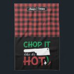 Funny Cooking Pun Chop Es ist, als wäre es heiß ro Geschirrtuch<br><div class="desc">Das coole Küchenhandtuch macht das Kochen noch angenehmer. Personalisiertes Geschenk für Familie und Freunde,  die Liebe Kochen,  Backen und probieren neue Rezepte in der Küche. Passen Sie die Formulierung an Ihren Anlass an. Mit dem Design-Tool können Sie den Schriftart-,  Schriftart- und Schriftart-Typ weiter ändern.</div>