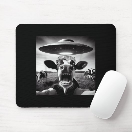 Funny Cow Abduction By Ufo Selfie - Hilarious Alie Mousepad (Mit Mouse)