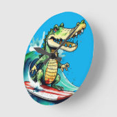 Funny Crocodile surfing Runde Wanduhr (Winkel)