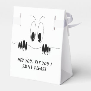 Funny Curiosity Eyes - Lächeln - Hinzufügen von Te Geschenkschachtel