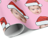 Funny Custom Baby Face Foto Santa Head Xmas Pink Geschenkpapier (Rolleneckpunkt)