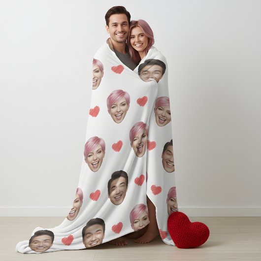 Funny Custom Couple Faces Pattern Red Hearts Fleecedecke