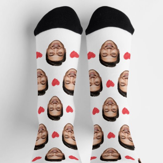 Funny Custom Face mit Red Hearts on White Socken (Oben)