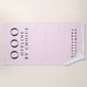 Funny Custom Pastel Pink Charcoal OOO Minimalist Strandtuch (Vorderseite)