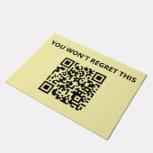 Funny Custom QR Code Fußmatte (Schrägansicht)