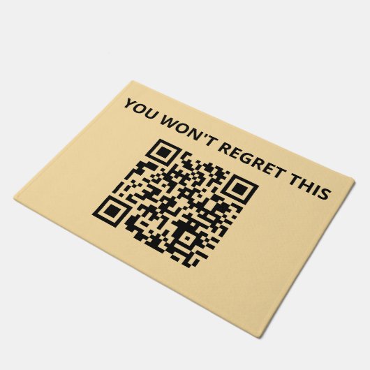 Funny Custom QR Code Fußmatte (Schrägansicht)