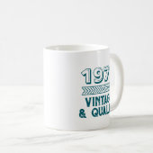 Funny Custom Year Vintag und Qualität Cool Kaffeetasse (VorderseiteRechts)