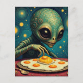 Funny Cute Alien Eating Fried Eggs Postkarte (Vorderseite)