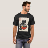 Funny Cute Cat Ramen Sumi e Kawaii Ink Painting Ja T-Shirt (Vorne ganz)