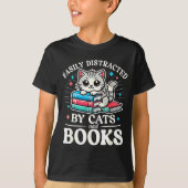Funny Cute Easily Distracted By Cats And Books T-Shirt (Vorderseite)