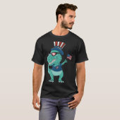 Funny Dabbing Dinosaur 4th July Amerisaurus T Rex  T-Shirt (Vorne ganz)