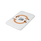 Funny Dackel Sausage Dog Monogramm Badematte (Schrägansicht)