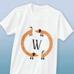 Funny Dackel Sausage Dog Monogramm T-Shirt<br><div class="desc">Niedliche und lustige Dackel,  Wursthunde oder Dackel Hunde in ständiger Bewegung. Anpassen durch Ändern oder Entfernen des Initials.</div>