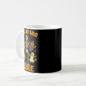 Funny Dad To The Bone Skeleton With Kids Halloween Kaffeetasse (Vorderseite Links)