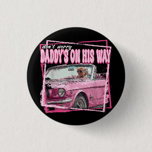 Funny Daddys Zuhause Trump Pink 2024 Nimm America Button