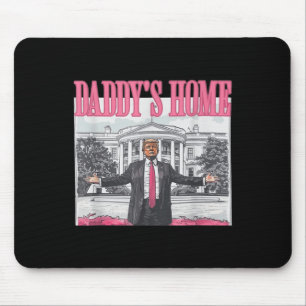Funny Daddys Zuhause Trump Pink 2024 Nimm America  Mousepad