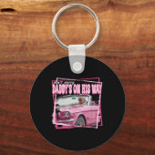 Funny Daddys Zuhause Trump Pink 2024 Nimm America Schlüsselanhänger (Vorderseite)