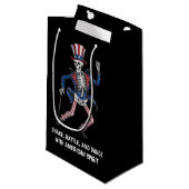 Funny Dancing Skeleton Kleine Geschenktüte (Vorderseite Schrägansicht)