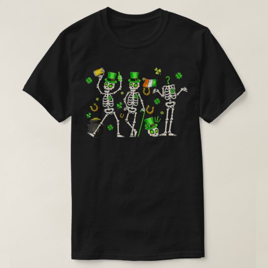 Funny Dancing Skeletts St Patricks Day Shamrock T-Shirt (Design vorne)