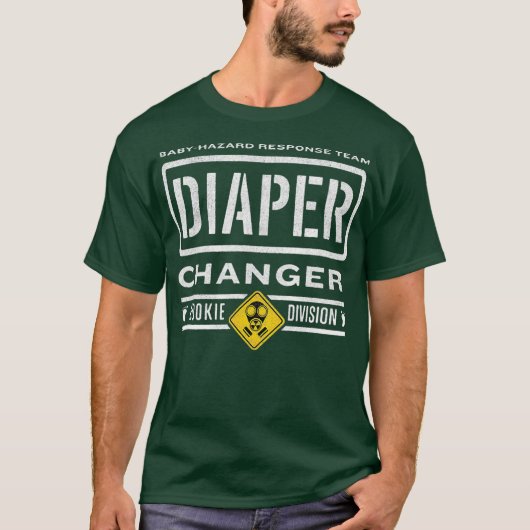 Funny Diaper Changer Duty erwartet Baby New T-Shirt (Vorderseite)