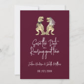 Funny Dinosaur Bride und Groom Wedding Burgundy Save The Date (Vorderseite)