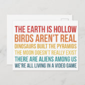 Funny Dinosaur Flat Earth Alien Verschwörungstheor Postkarte (Vorne/Hinten)