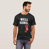 Funny Dirty Christmas Strumpf Well Hung T-Shirt (Vorne ganz)