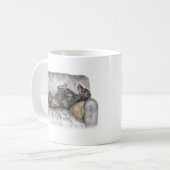 Funny Doberman on Sofa Kaffeetasse (Vorderseite Links)