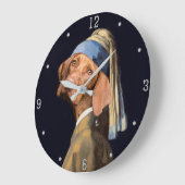 Funny Dog Girl mit Pearl Earring Vermeer Parody Große Wanduhr (Winkel)
