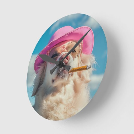 Funny Dog Wall Clock with Hat and Cigar - Quirky a Runde Wanduhr (Winkel)