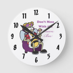 funny dont mess with the queen bee design runde wanduhr
