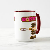 Funny "Donut Judge Me" Puck Cup Niedlicher Spaß Tasse (VorderseiteRechts)