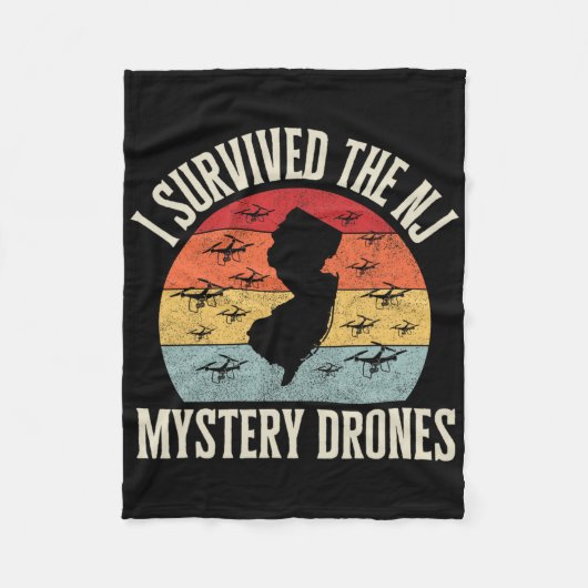 Funny Drone Lover I Survived The New Jersey Myster Fleecedecke (Vorderseite)