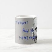 FUNNY DUELING GRANDPAS PULL MEIN FINGER GRANDPA VERWANDLUNGSTASSE (Mittel)