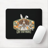 Funny easter labrador retriever on the hunt bunny mousepad (Mit Mouse)